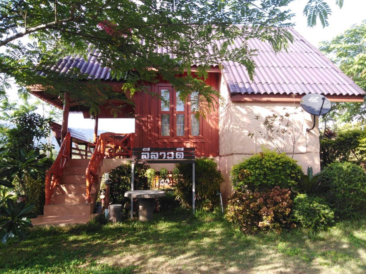 Khao Kho Flora Hotell Exteriör bild