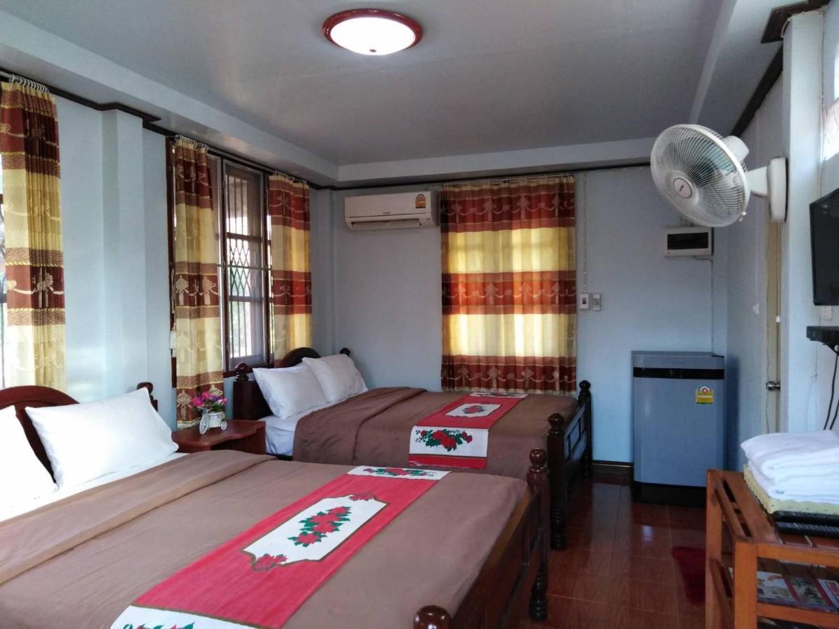 Khao Kho Flora Hotell Exteriör bild