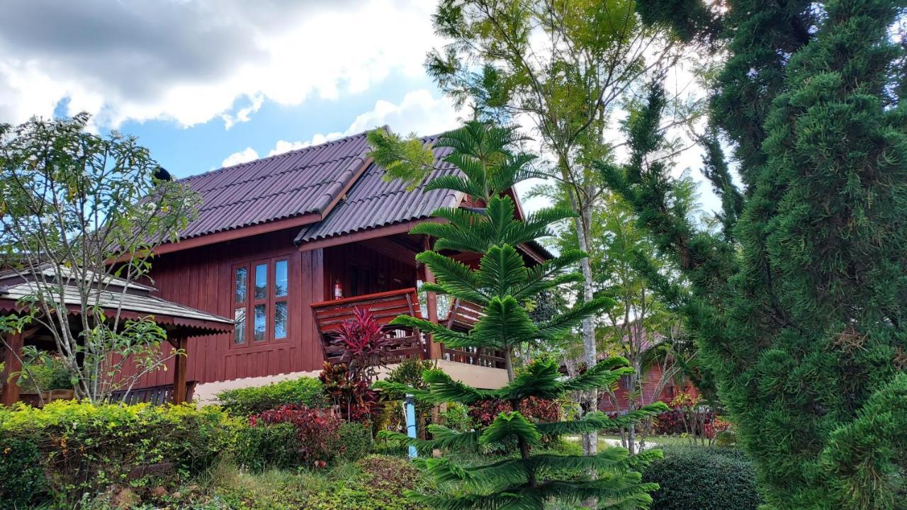 Khao Kho Flora Hotell Exteriör bild
