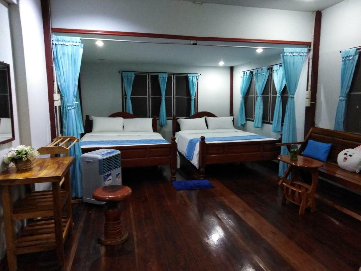 Khao Kho Flora Hotell Exteriör bild