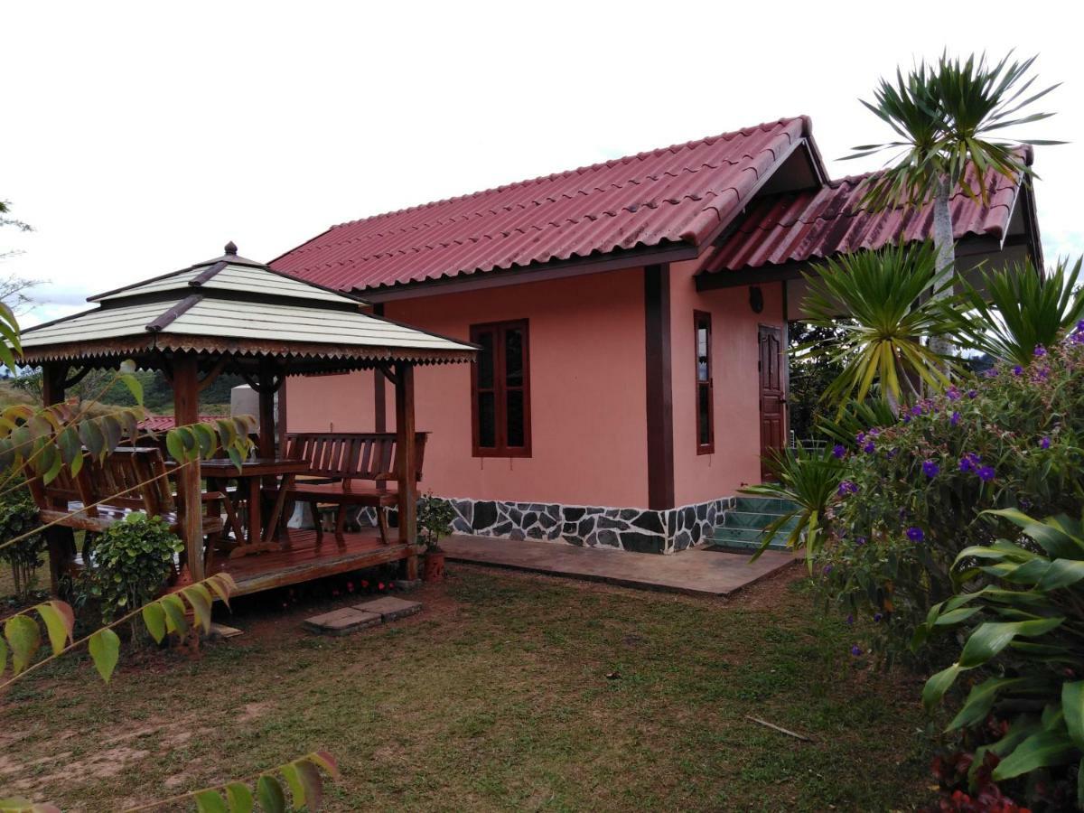 Khao Kho Flora Hotell Exteriör bild