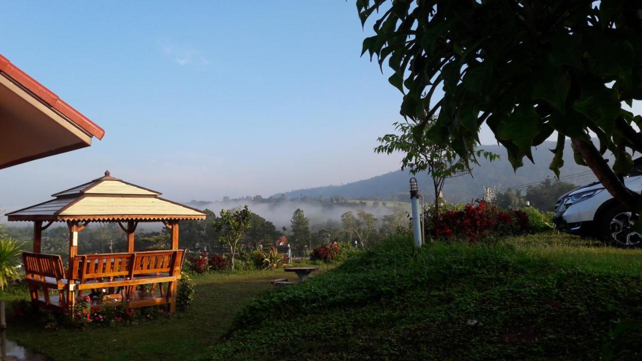 Khao Kho Flora Hotell Exteriör bild